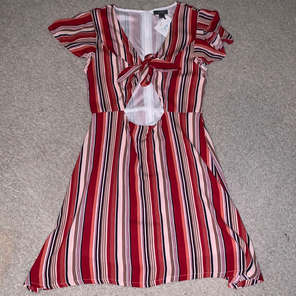 Dress - Picture 3 of 7